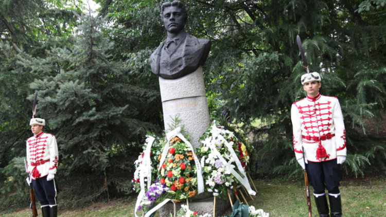 Саможертвата на Левски - тиха, мъжествена, велика, убеден проф.Пантев