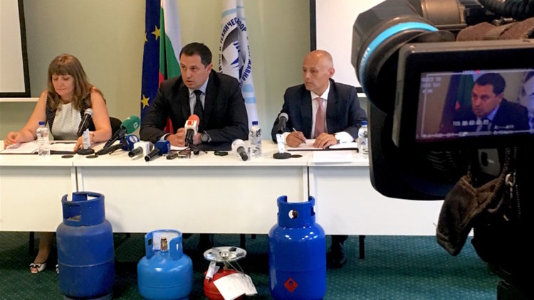 ДАМТН: Препълнени газови бутилки най-често избухват