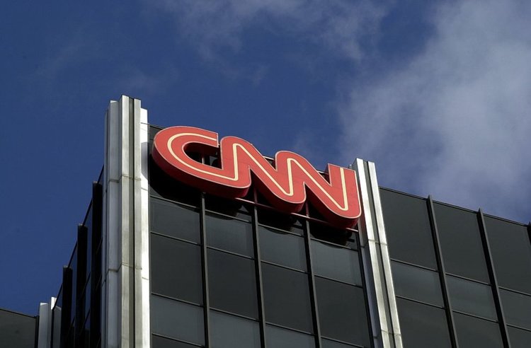 CNN уволни трима журналисти заради непроверена информация