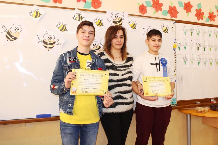 Славейковец представя училището в регионалния кръг на "Spelling Bee"
