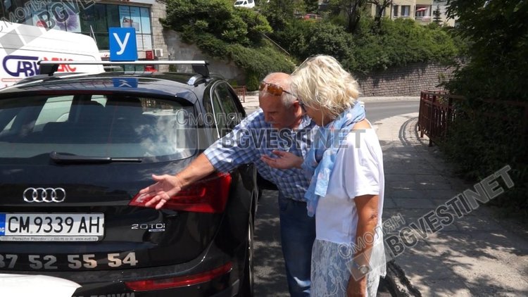 Две коли се сблъскаха в центъра на Смолян заради пешеходна пътека, поставена ненамясто
