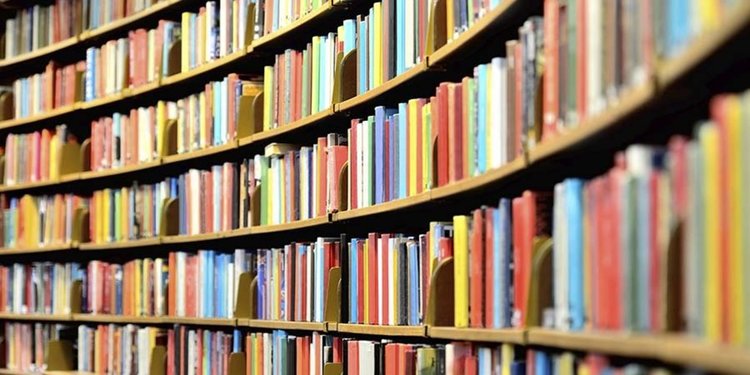 Безработни могат да се обучават за библиотекари и строители, плащат им стипендия