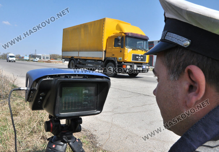 През 3 минути камерата на КАТ лови шофьори с превишена скорост в Хасковско