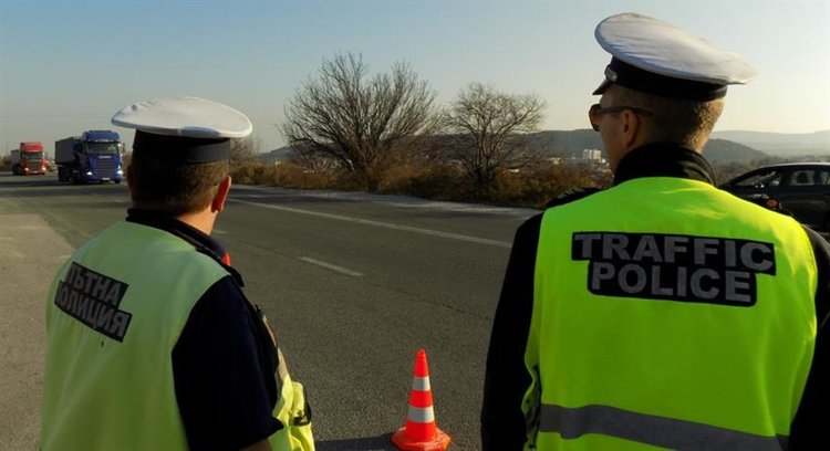 Засилен пътен контрол стартира на територията на цялата страна 