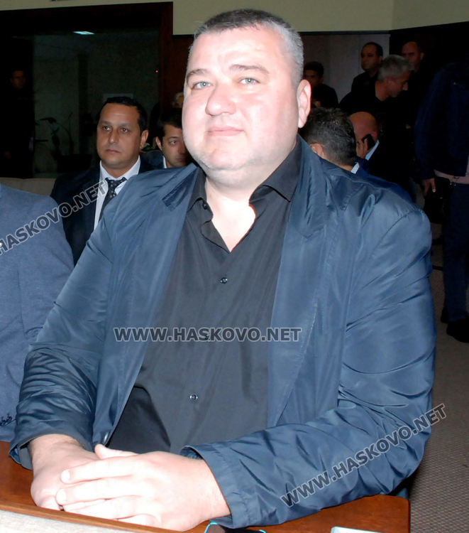 Динко Тенев излезе от ОбС и става зам.-кмет на община Хасково