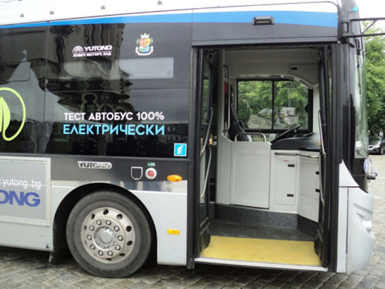  Перник купува пет електробуса 
