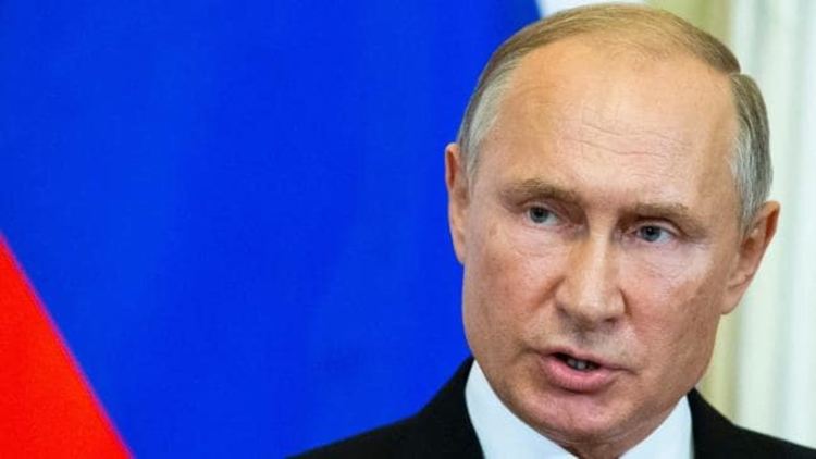 Путин поучава и хока Запада за 75 години от края на Втората световна война