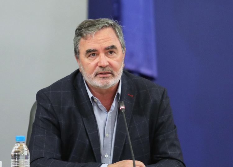 Обмислят купуването на хладилници за ваксините срещу COVID-19
