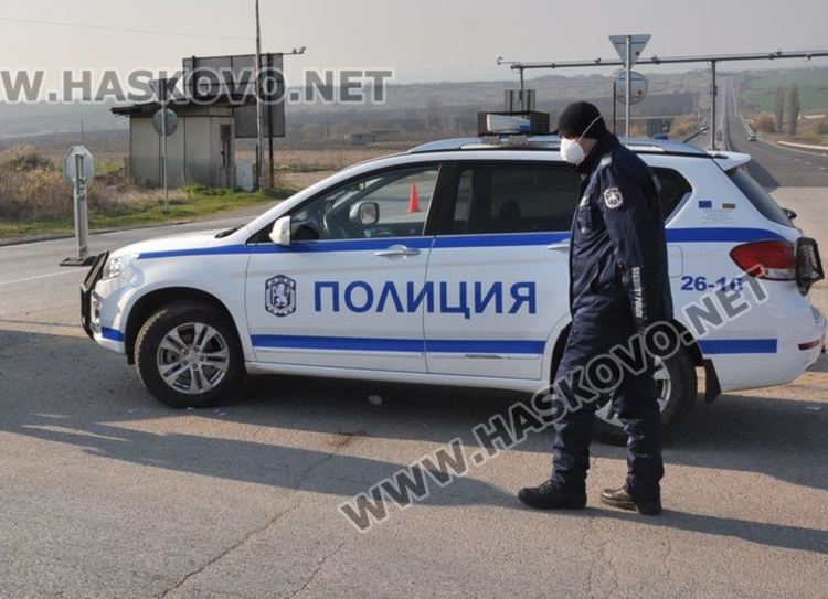 Задържаха двама с марихуана, спипаха двама за нарушена карантина 