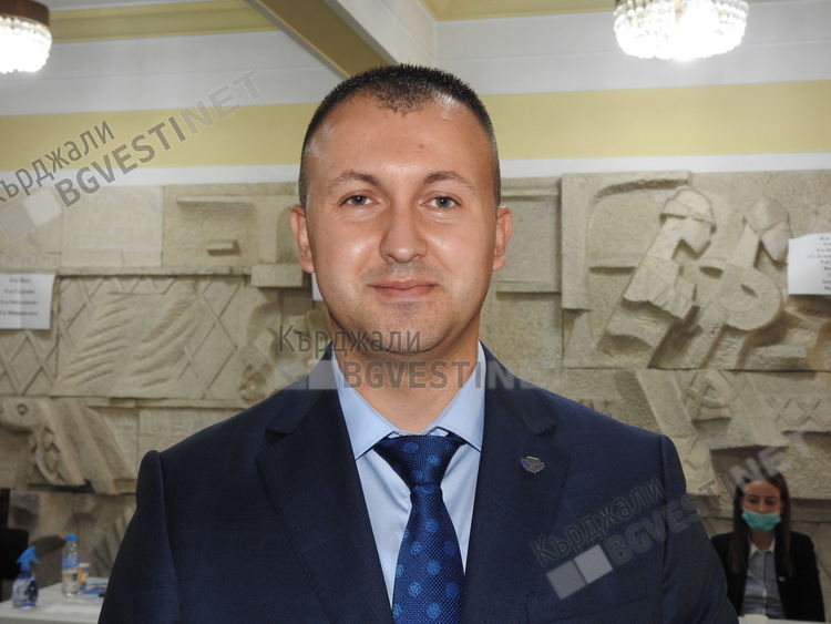 Юзкан Али заема мястото на Байрам Байрам в местния парламент в Кърджали
