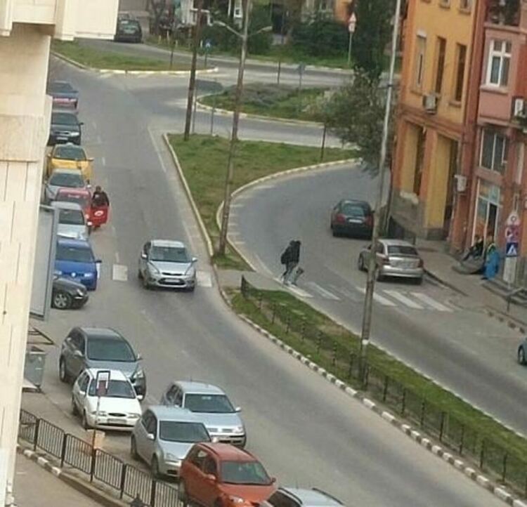 Затварят за движение част от ул."Цар Иван Асен II"