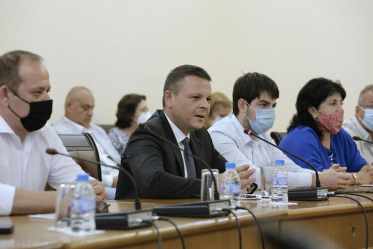 Служебният министър ще прави промени в тол системата