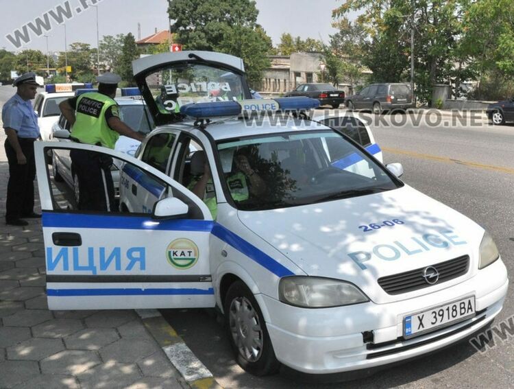 Хванаха момчета на 10 и 17 г. с нерегистрирани АТВ-та