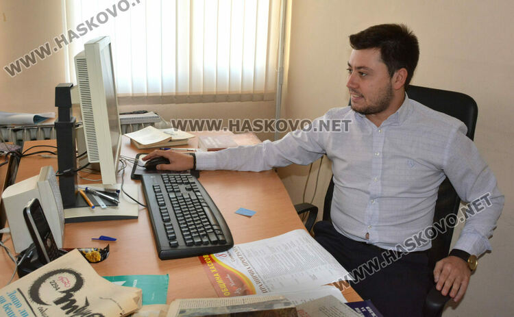В Хасково е първата изложба на художника Иван Милев, чийто образ е на петолевката