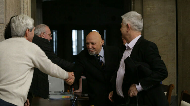 ЦИК регистрира НДСВ за изборите