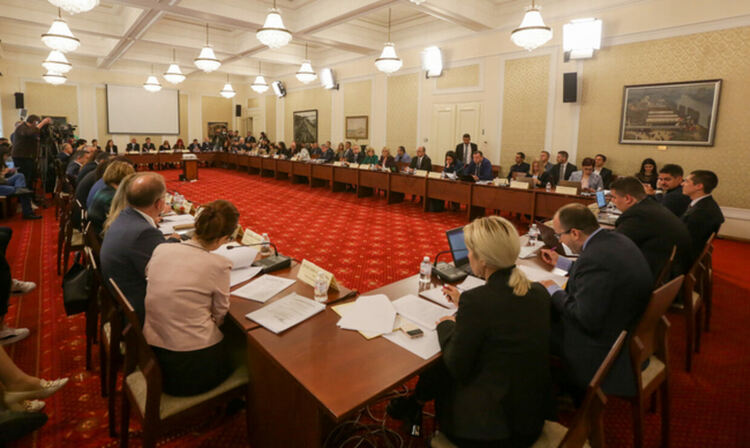 Създават работна група по приетите на първо четене седем законопроекта за промени в Наказателния кодекс