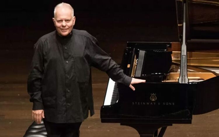 Стивън Ковачевич ще концертира със Софийската филхармония