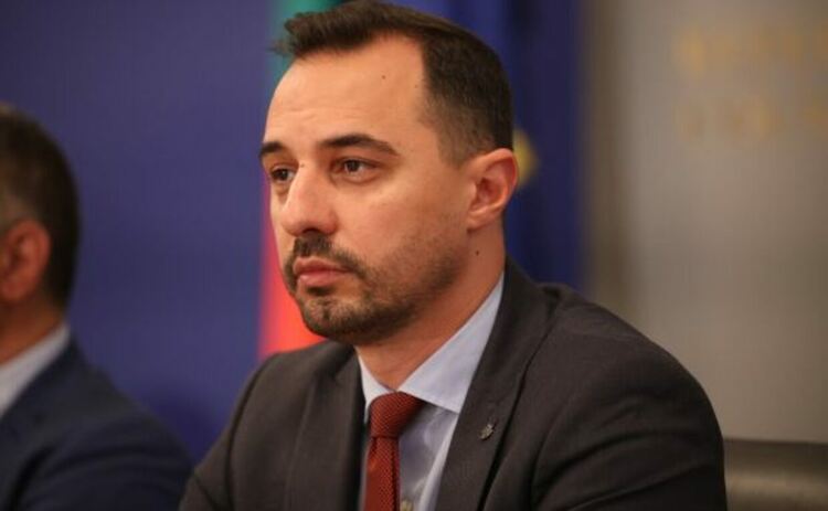 Ел Би Булгарикум плащала по два пъти за една и съща услуга