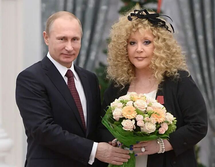 Руската прокуратура поиска Алла Пугачова да бъде обявена за „чуждестранен агент“