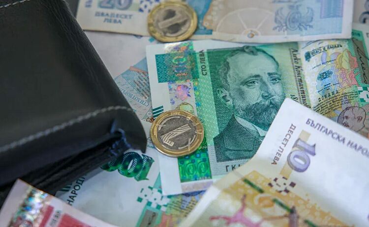 КНСБ предлага максималният осигурителен доход за 2025 г. да стане 4000 лв.