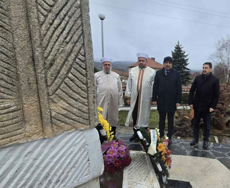 ДПС почете паметта на Тюркян и жертвите от т.нар.Възродителен процес