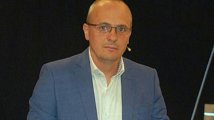 Георги Киряков за ФрогНюз: Не ни поканиха на срещата в Париж заради ганьовщината на политиците ни, предпочитат да се снишават