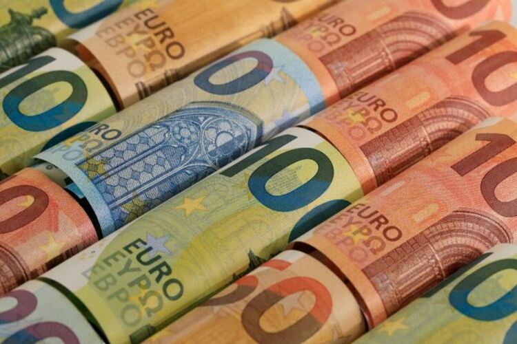 „Информационно обслужване“ ще получи 5.6 млн. лв. за ИТ системите за еврото