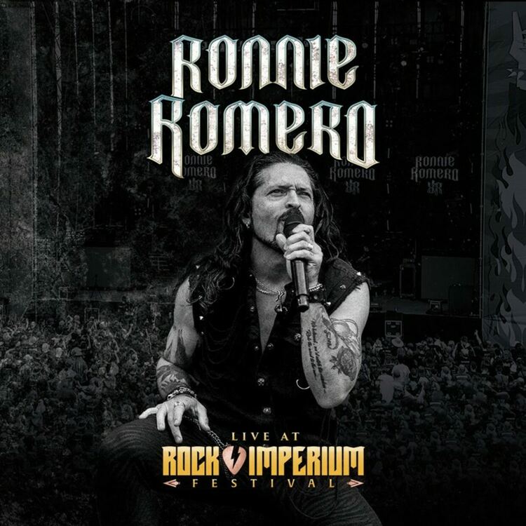 Ronnie Romero издава нов лайв албум през май, вижте видеото „Rainbow in the Dark“