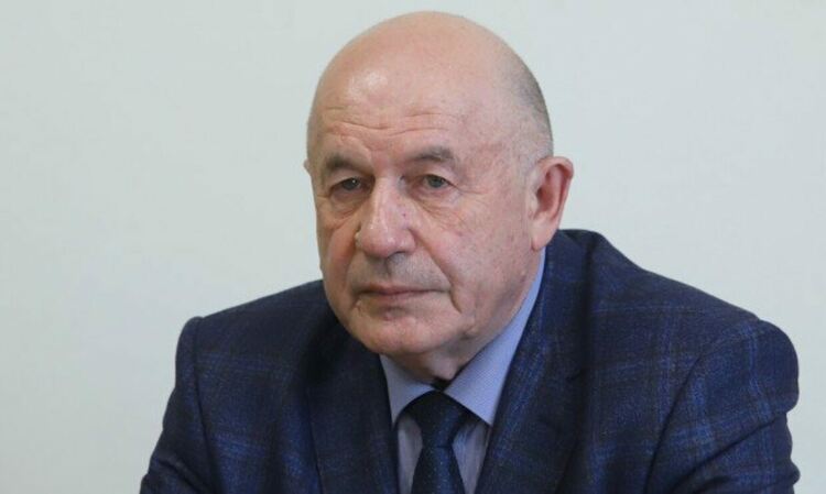 „Червен“ полковник поема Агенцията за бежанците