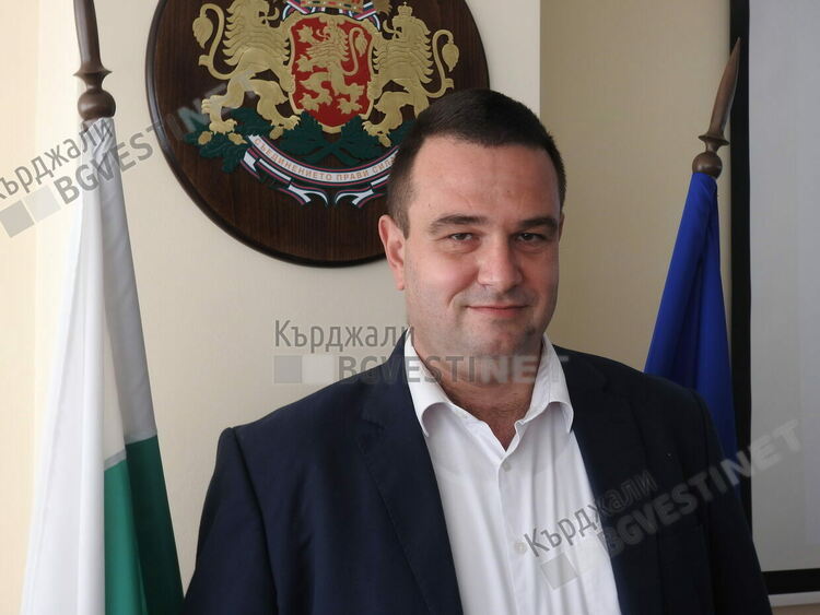  Областният управител Никола Чанев обяви имотното си състояние, акцентът е върху спестяванията