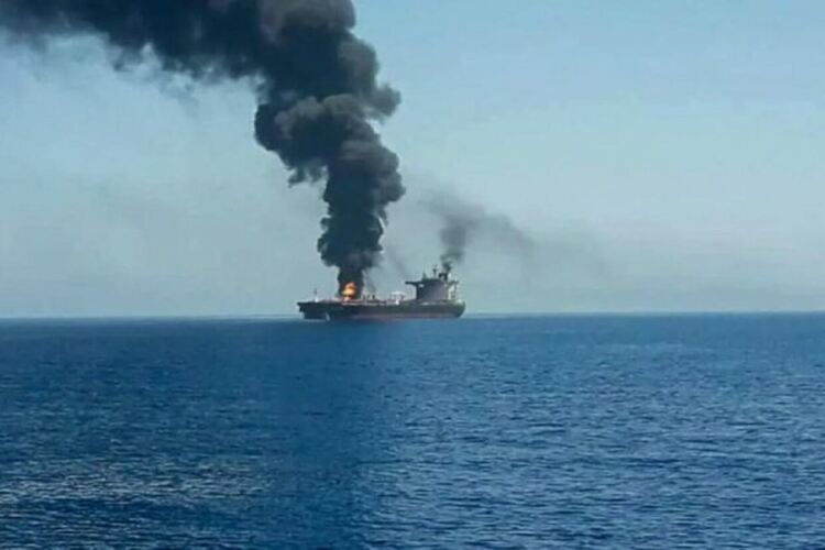 Цената на петрола надхвърли 90 долара за барел заради ескалацията в Близкия изток