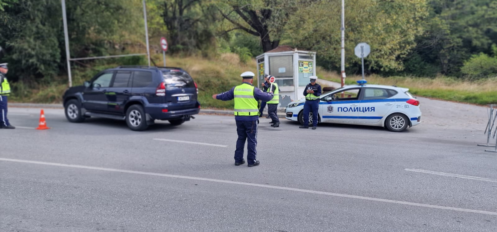 Полицията започна засилени проверки за телефони и колани  в Смолянско