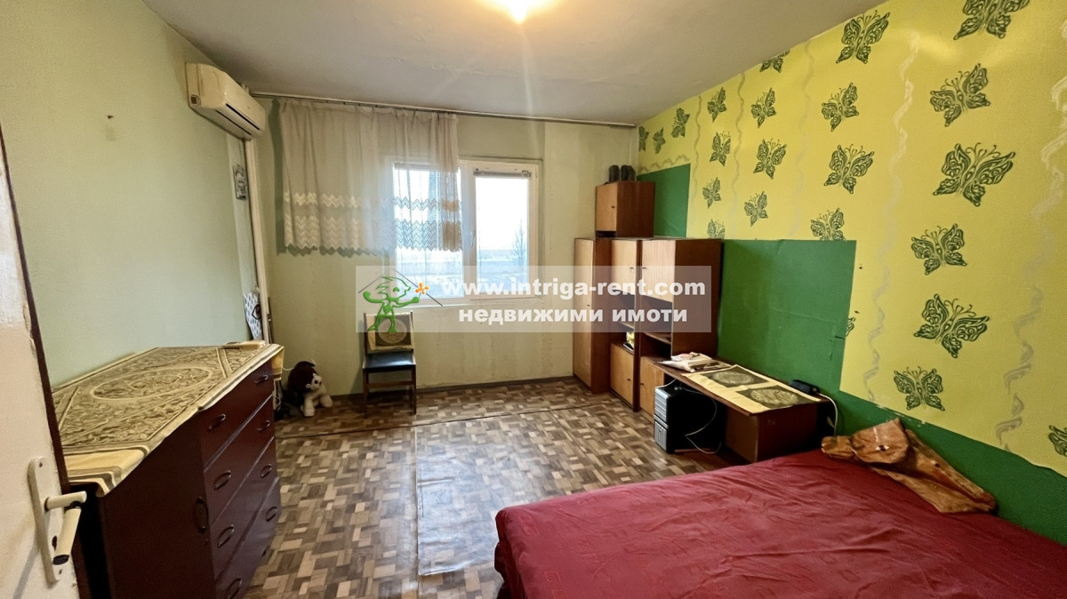 №4049 Двустаен апартамент за продажба в квартал Дружба - до ритейл парк Хасково.