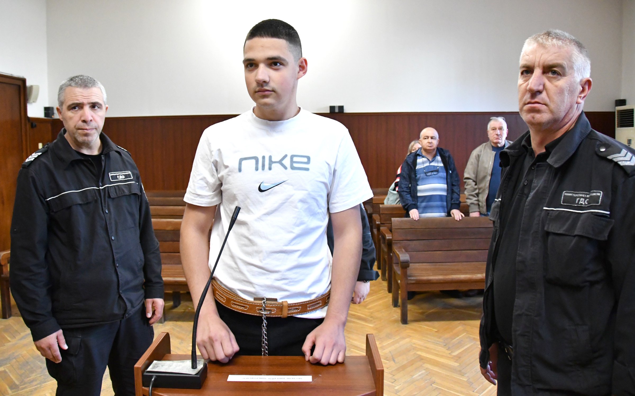 Хасковският окръжен съд гледа делото за убийството на Маги - 18 годишната Магдалена Русева.  Снимка: Ники Матанов