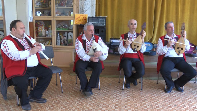 В началото на април ще започне работа детската школа, организирана от Народния оркестър към Община Хасково