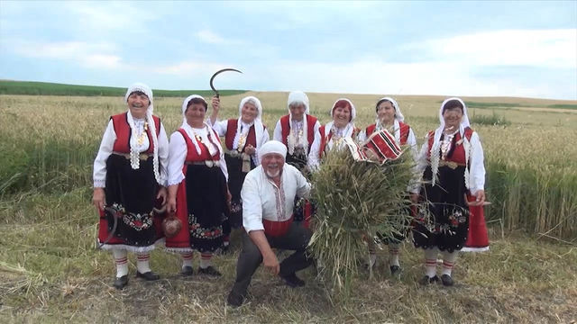 Началото на жътвата на пшеницата бе поставено в димитровградското село Странско
