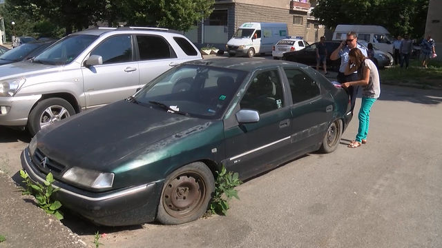 Акция срещу изоставените автомобили започна в Димитровград