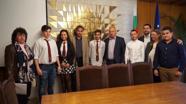 Ученик беше кмет на Смолян за няколко часа.