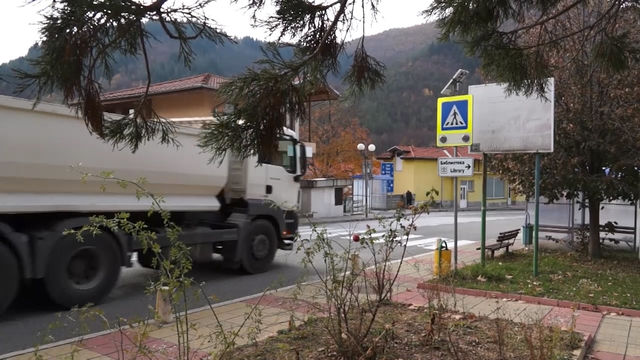 Шест села в Смолянско скочиха срещу високите скорости