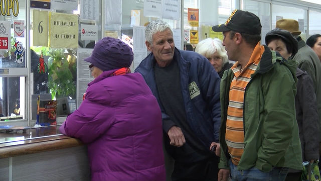 42 100 пенсионери в хасковска област ще получат коледни надбавки
