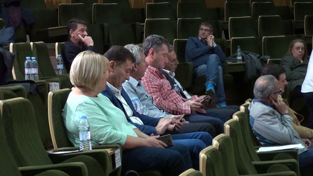 Кой не" внимава в час" в Смолянския общински съвет